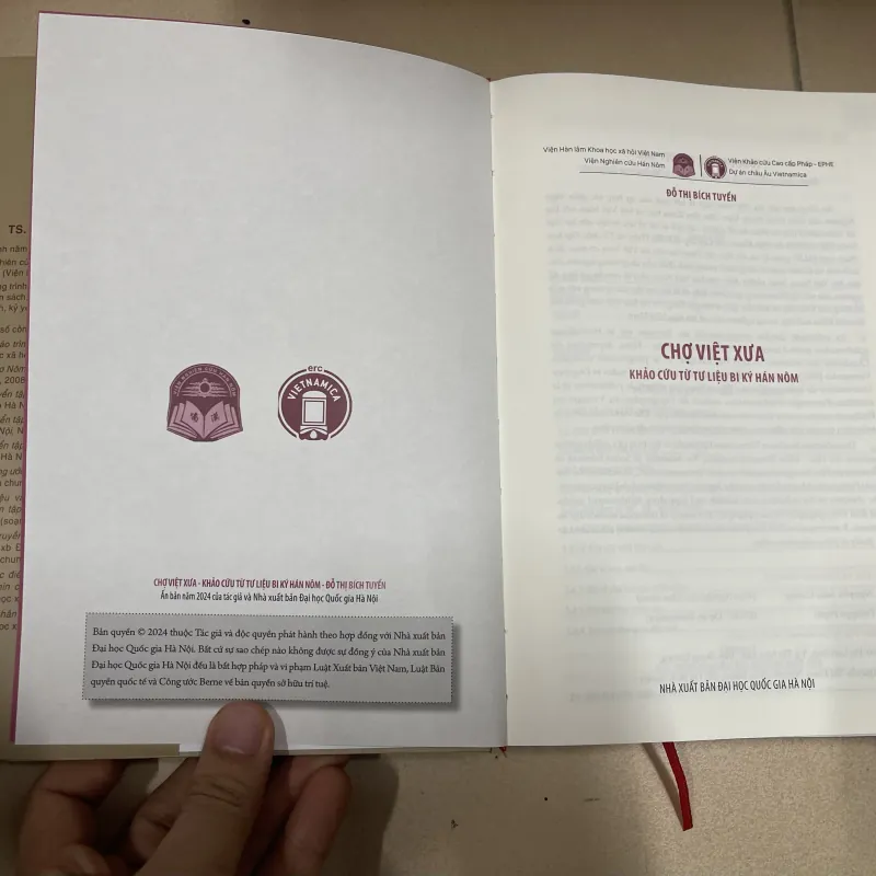 Chợ Việt Xưa - Khảo cứu từ tư liệu bi ký Hán Nôm  971456