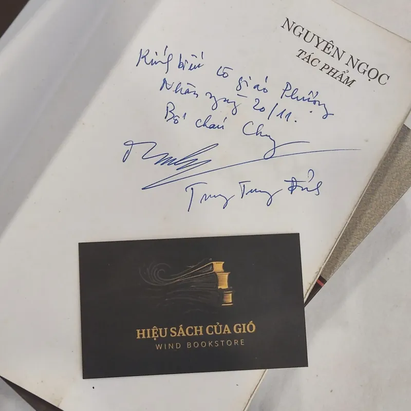 (Chữ ký tặng của Trung Trung Đỉnh) Nguyên Ngọc tác phẩm (Tập1,2) 752635