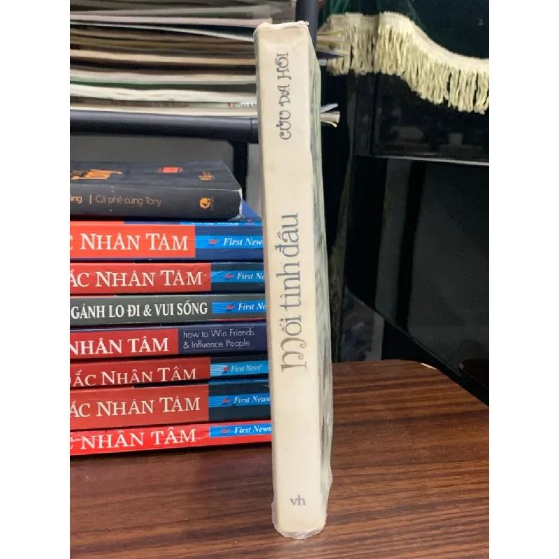 Mối tình đầu — [không ghi tác giả trên gáy; tác phẩm gốc của Ivan Turgenev] 681731