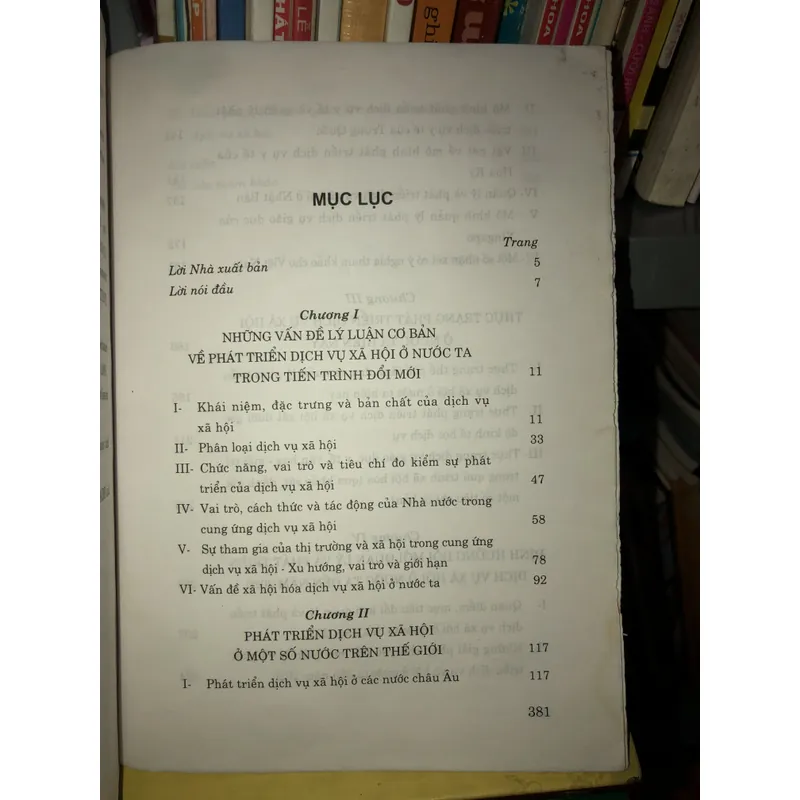 Phát triển dịch vụ xã hội ở nước ta đến năm 2020 - Một số vấn đề lý luận và thực tiễn  703386