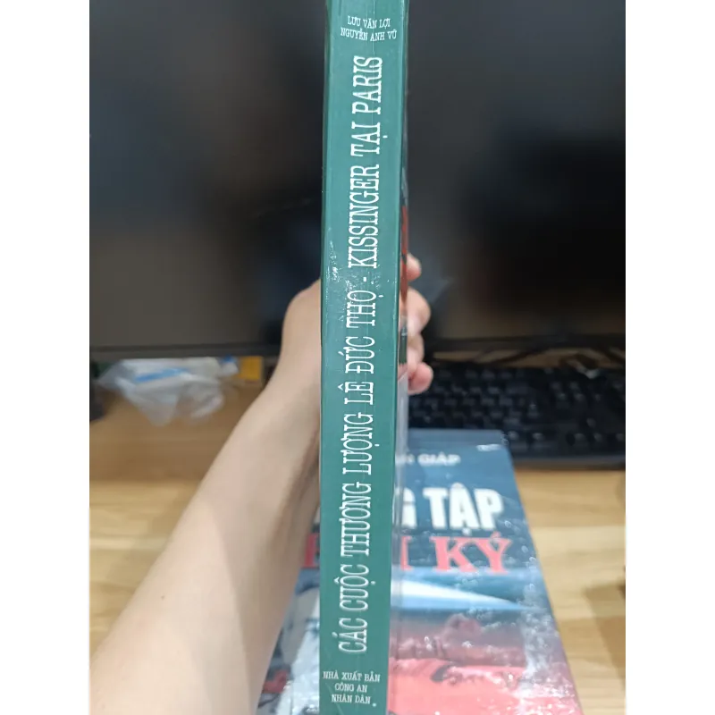 Các cuộc thương lượng Lê Đức Thọ Kissinger tại Paris 971641