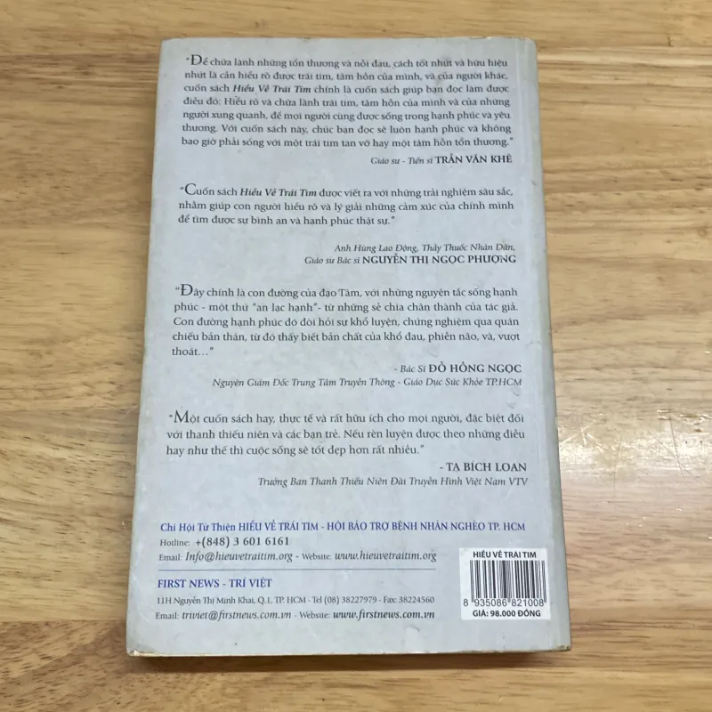 HIỂU VỀ TRÁI TIM - Nghệ thuật sống hạnh phúc - Tác giả Minh Niệm 777333