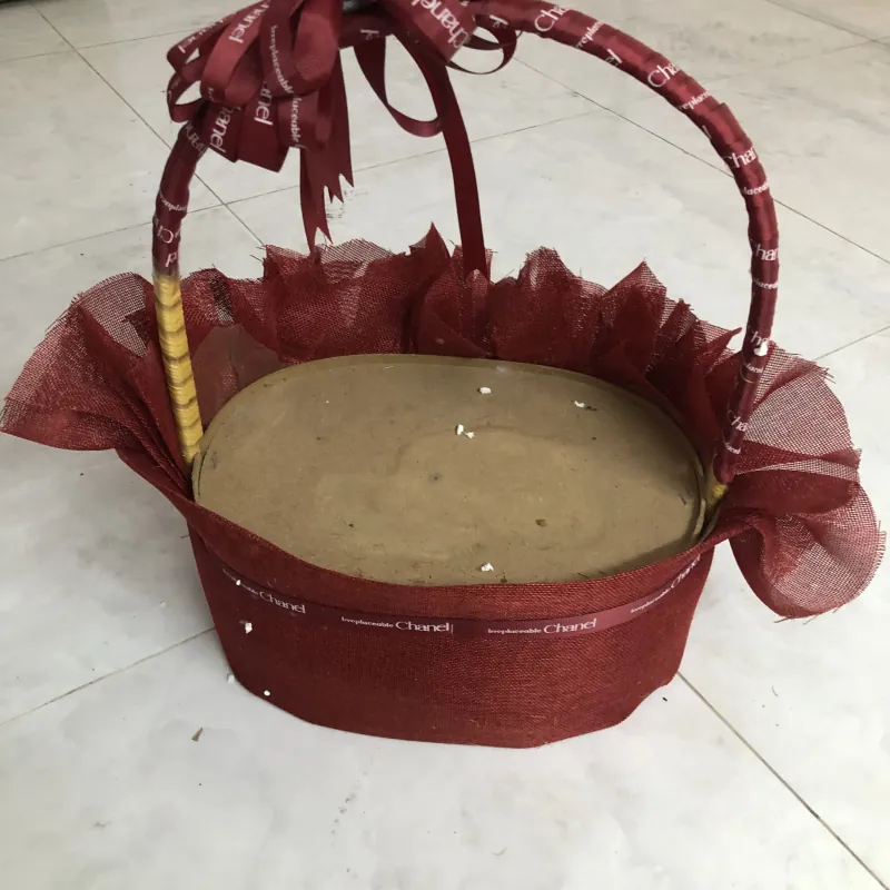 Giỏ quà (giỏ đựng đồ lễ) đã được trang trí sẵn ( lớn ) 975348