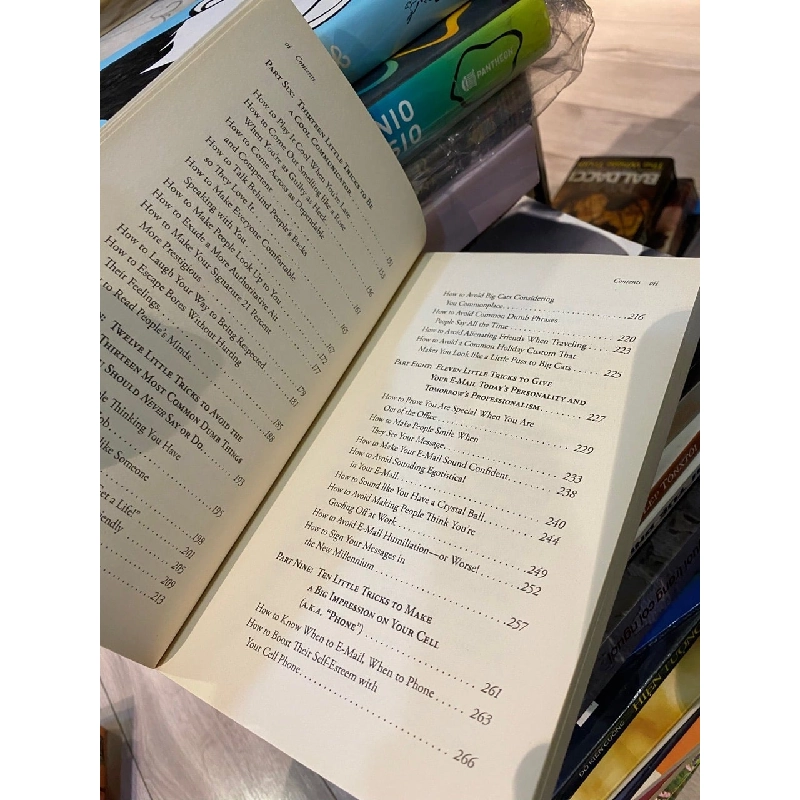 How to Instantly Connect with Anyone - Leil Lowndes 1028772