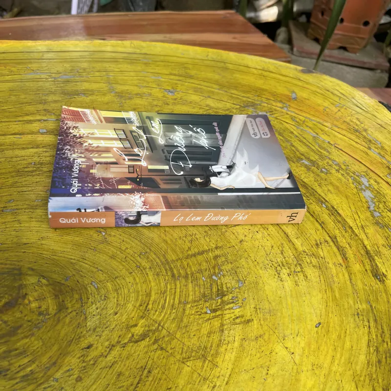 LỌ LEM ĐƯỜNG PHỐ - QUÁI VƯƠNG 748950