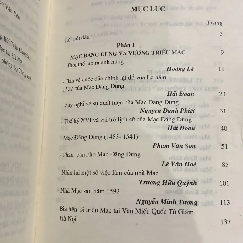 MẠC ĐĂNG DUNG VÀ VƯƠNG TRIỀU MẠC (XB 2000) 1028990