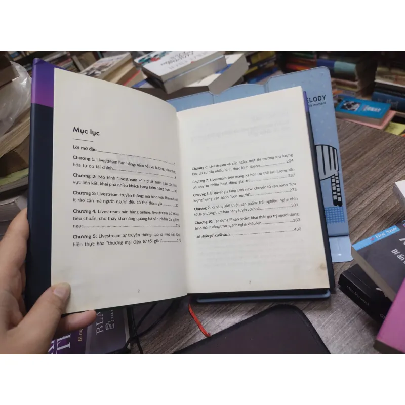 Sách: Bí mật với ngành côngnghieepj Livestream Sale triệu USD 606148