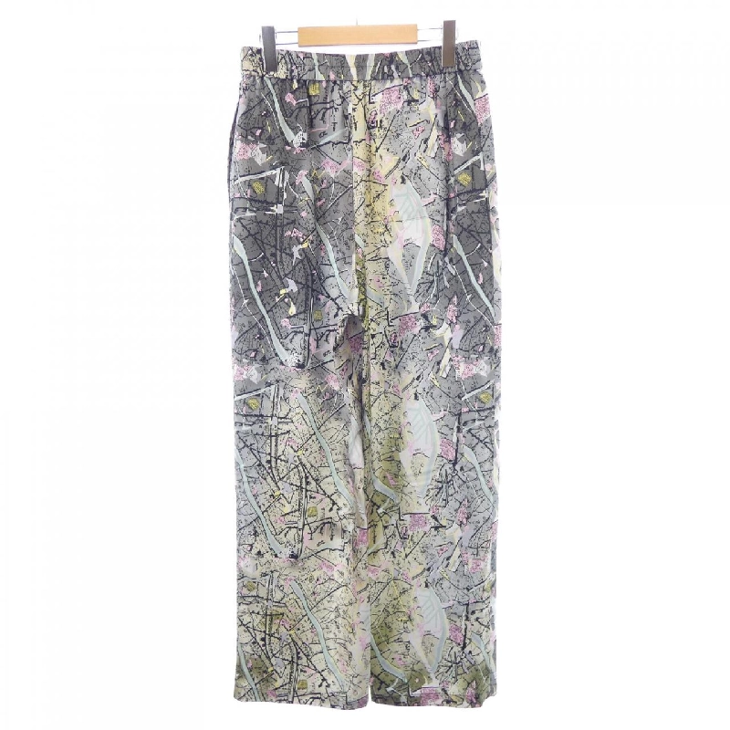 Quần FENDI - Hàng hiệu Authentic 889556