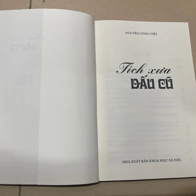 Tích xưa dấu cũ - Nguyễn Công Việt  (c43) 974390
