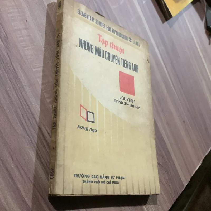 Song ngữ: TẬP THUẬT NHỮNG MẪU CHUYỆN TIẾNG ANH, Trình độ căn bản 703715