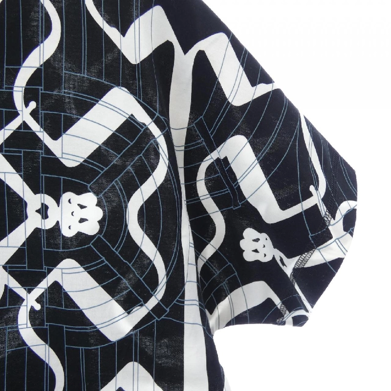 Áo thun HERMES MORS A JOUETS DETOURE TATOO 4H4630DD - Hàng hiệu Chính hãng 824622