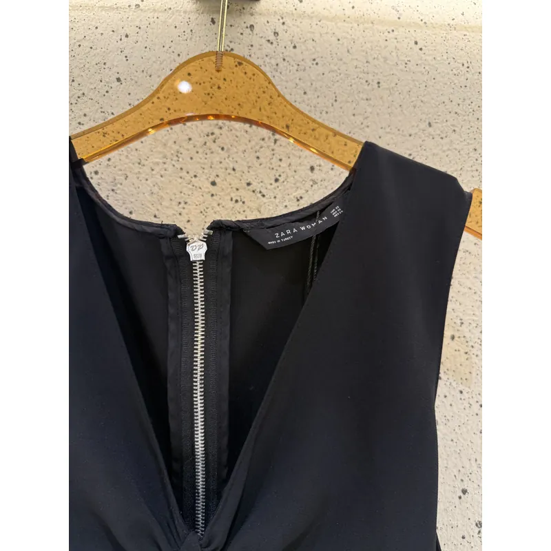 Váy Zara Chính Hãng Đen Đuôi Cá  717779