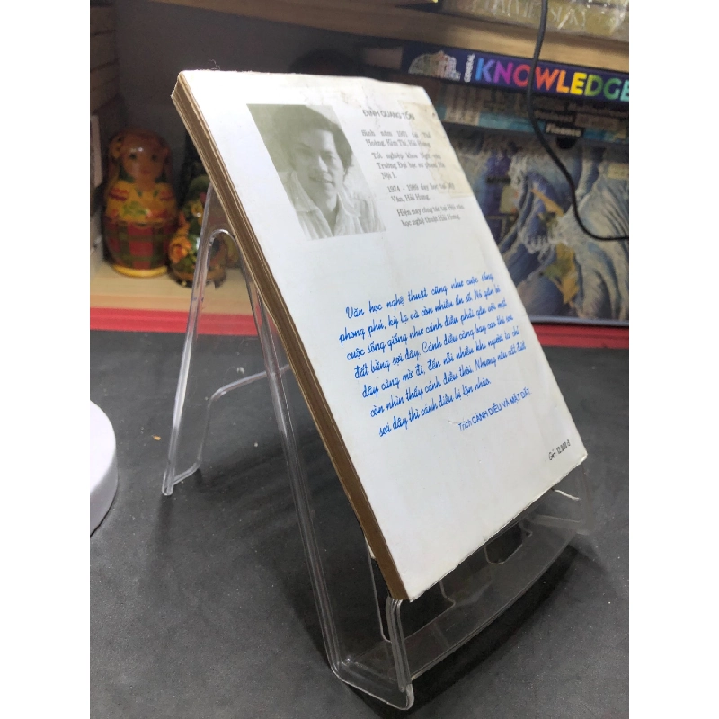 Cánh diều và mặt đất 1995 phê bình tiểu luận mới 60% ố bẩn Đinh Quang Tốn HPB0906 SÁCH VĂN HỌC 915896