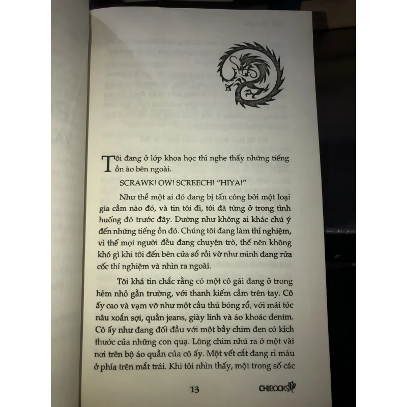 Hồ sơ á thần - Rick Riordan 1031216