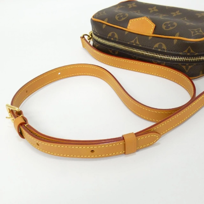 Túi xách Louis Vuitton Monogram Archive Trocadéro Wearable Wallet M14058 617077