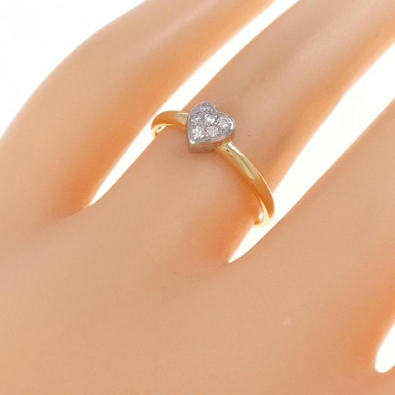 Nhẫn kim cương hình trái tim 18KTYG/18KTWG 667719