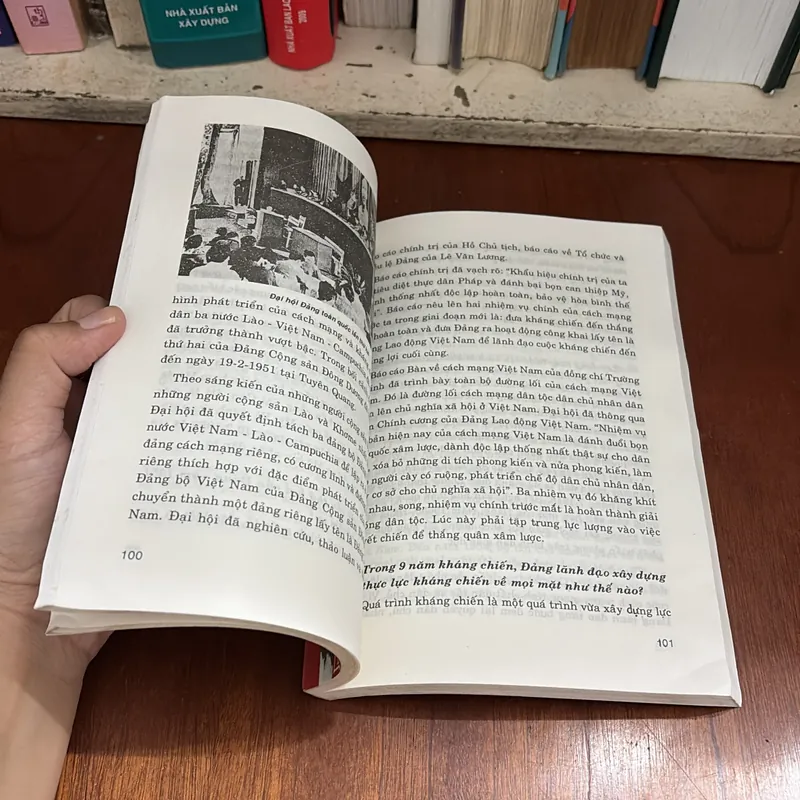 II Hỏi Đáp Về Lịch Sử: Đảng Cộng Sản Việt Nam - Đinh Văn Liên, Phạm Ngọc Bích - 2000 602611