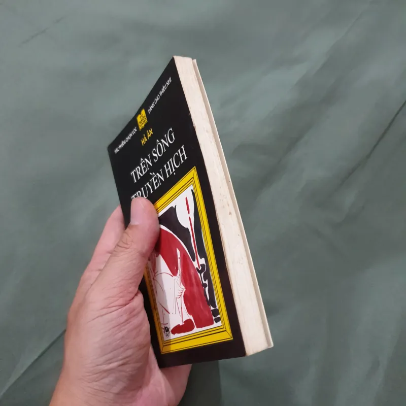 Trên Sông Truyền Hịch - Tủ Sách Vàng - Bìa mềm 927749