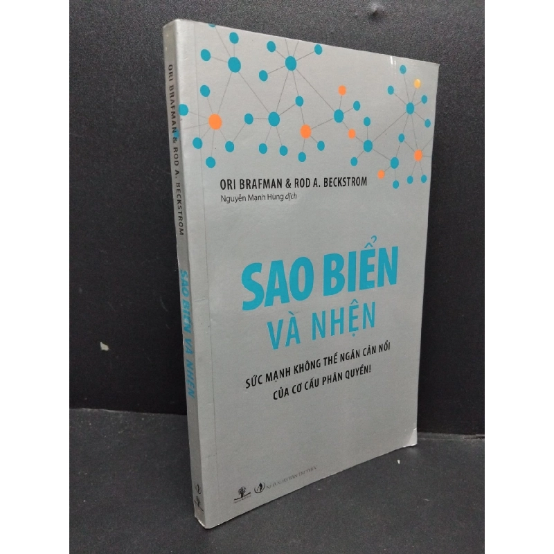Sao biển và nhện mới 70% ố vàng có viết trang đầu 2010 HCM2207 Ori Brafman và Rod A. Beckstrom VĂN HỌC 916423