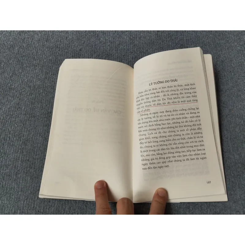 ALBERT EINSTEIN THẾ GIỚI NHƯ TÔI THẤY 717928