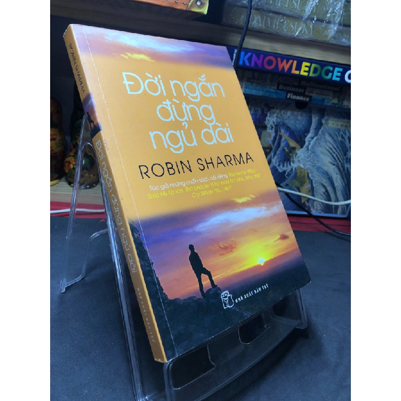 Đời ngắn đừng ngủ dài 2015 mới 70% ố bẩn Robin Sharma HPB2006 SÁCH KỸ NĂNG 165155