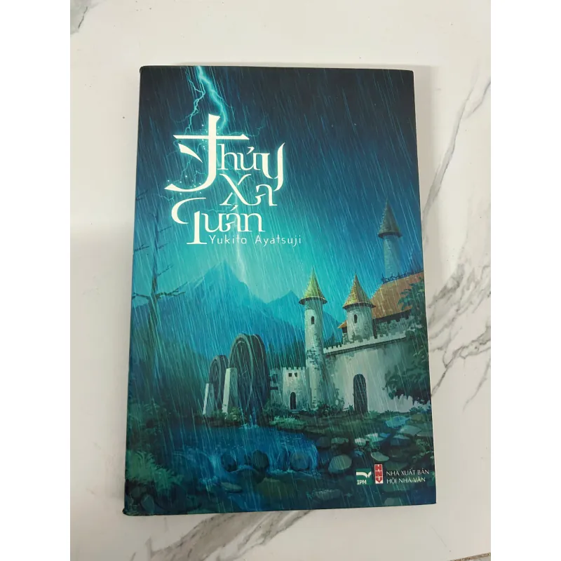 Thủy xa quán - Yukito Ayatsuji 779987