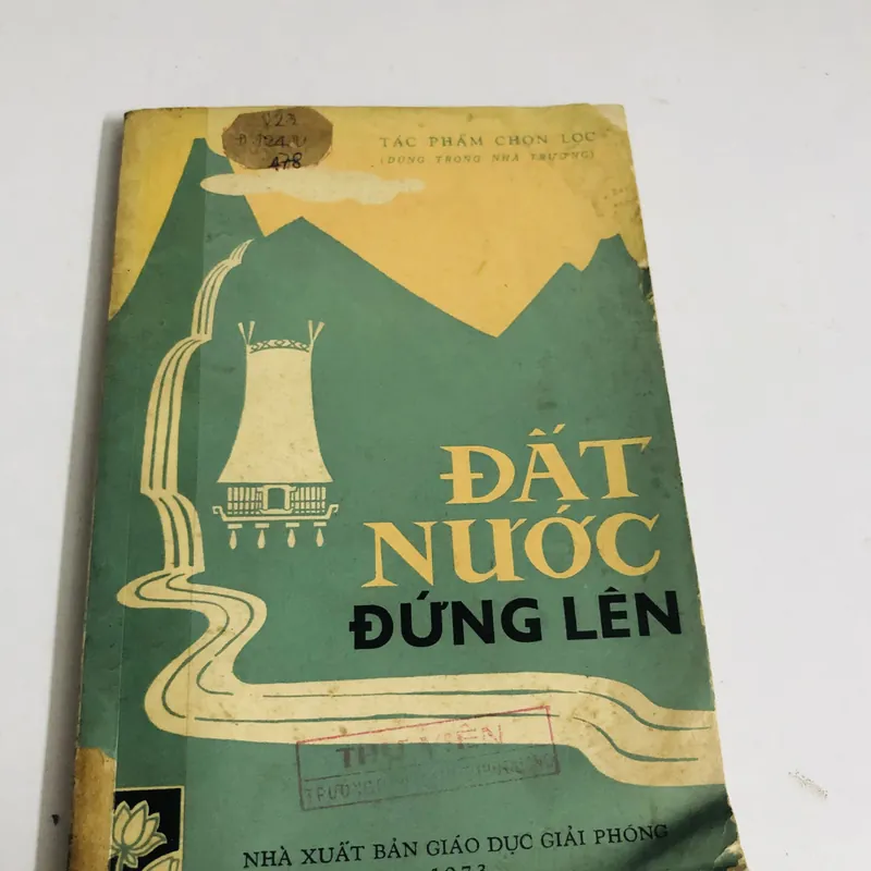 📘 ĐẤT NƯỚC ĐỨNG LÊN (Nhà xuất bản Giáo dục Giải phóng) 571034