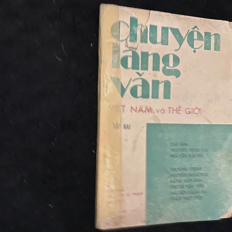 Chuyện làng văn - Việt Nam và Thế giới (tập 2- 1987) 1022465