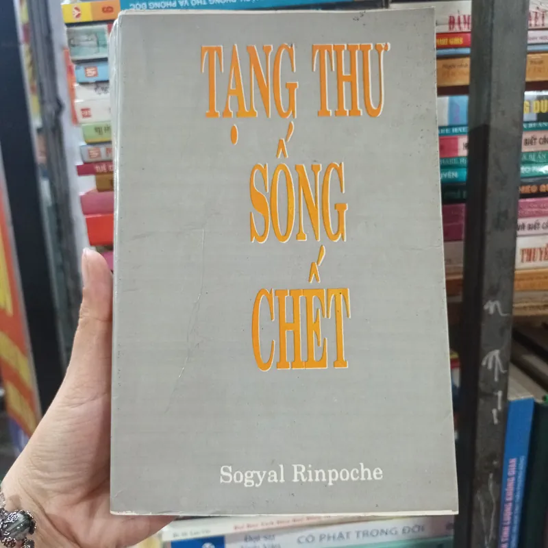 Tạng Thư Sống Chết- Sogyal Rinpoche 611720