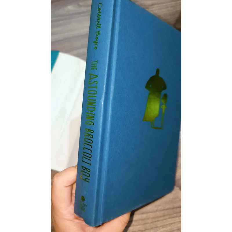 The Astounding Broccoli Boy by
Frank Cottrell Boyce (bìa cứng) 723285