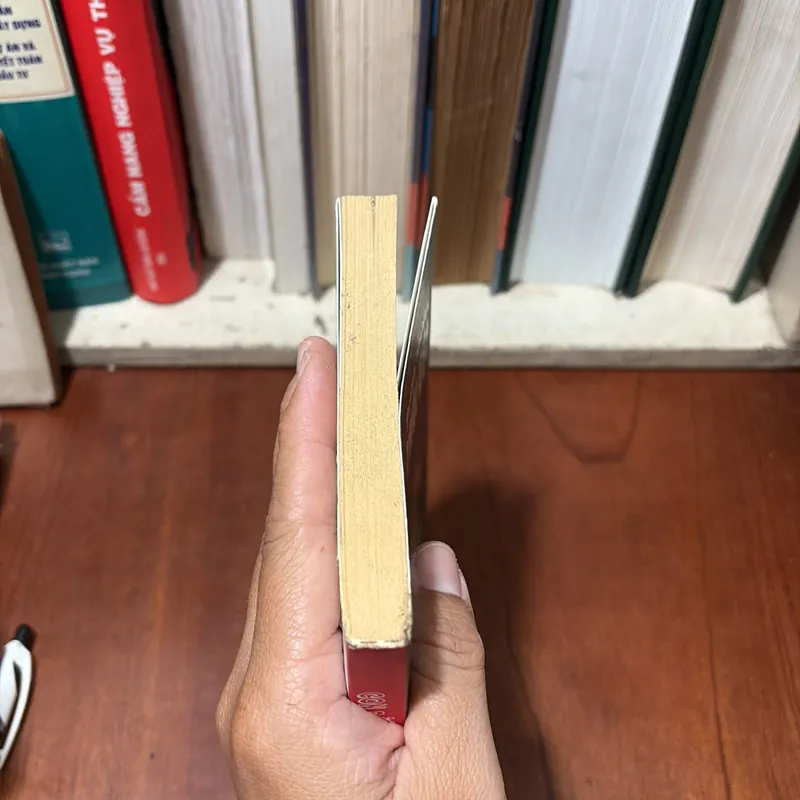 II Thiếu Nhi: Con Dế Ở Quảng Trường Thời Đại (Sách Kẹp Hạt Dẻ) - GEORGE SELDEN - ROGER VU 722463