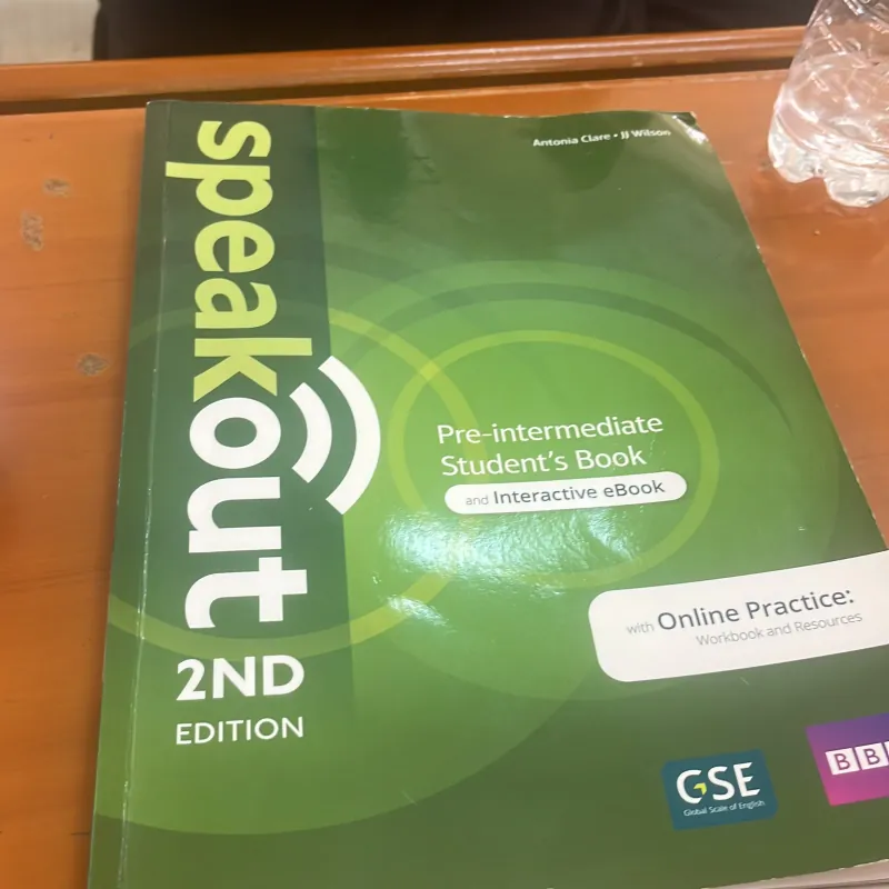 Sách Tiếng Anh 3-4 998176