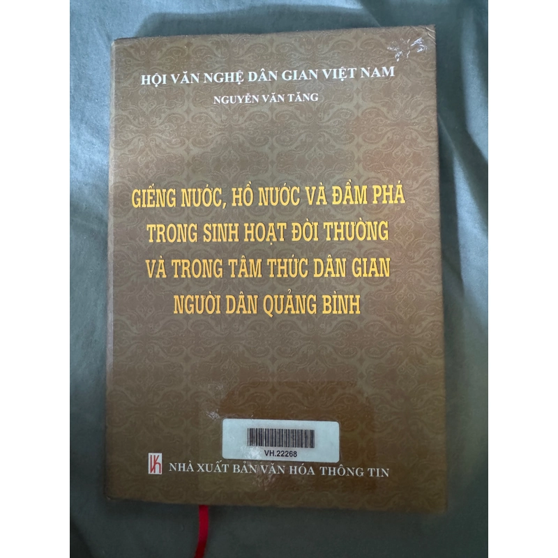 Sách khảo cứu văn hoá Giếng nước đầm nước 447936