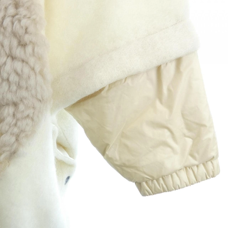 MONCLER GRENOBLE 20983G00004 Áo khoác lông 629432