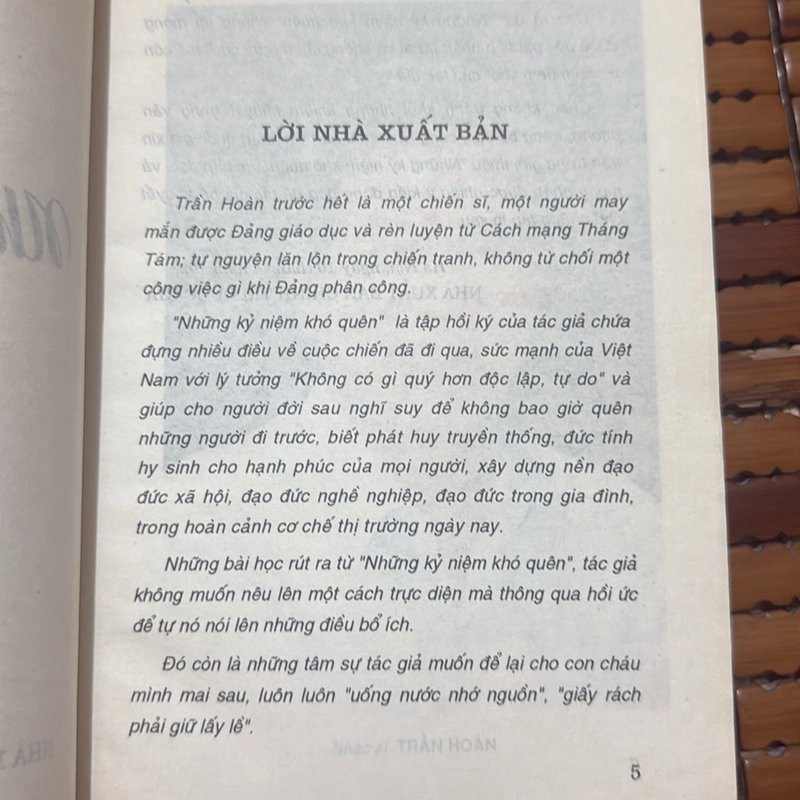 Những kỷ niệm khó quên - Trần Hoàn 523388