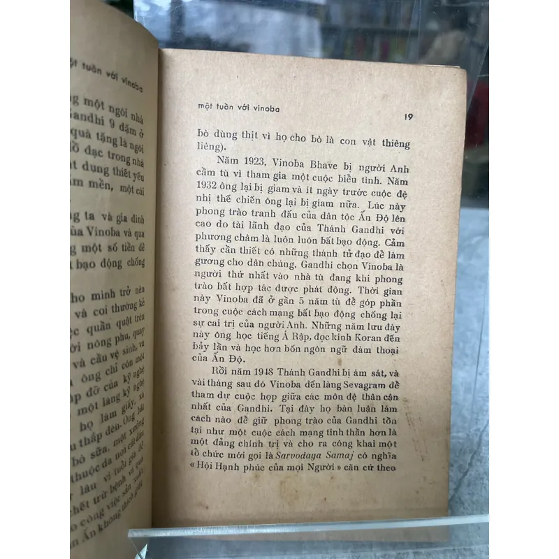 MỘT TUẦN VỚI VINOBA- SHRIMAN NARAYAN 704032