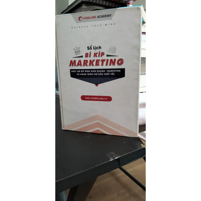 Bí kíp Marketing Số - Hơn 100 đồ hình kinh doanh Marketing (Giảm giá 375K-× 179k) 559806