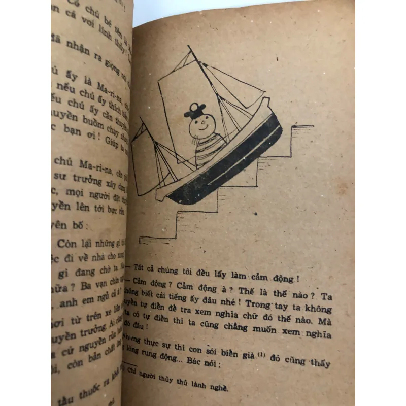 Cuộc phiêu lưu của Mũi Tên Xanh  Tác giả: D. Rô-đa-ri (Gianni Rodari – Ý) 739760