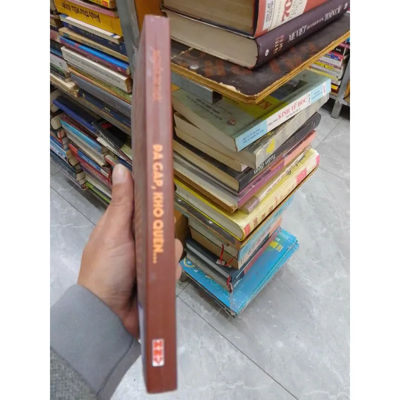 sách Đã gặp , khó quên - Chân dung và đối thoại  (B1) 701572