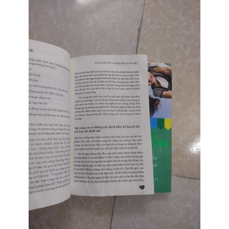 Dạy con kiểu Do Thái (2 tập) - TS Wendy Mogel - sách từng bị ẩm, chất lượng đọc tốt 597947