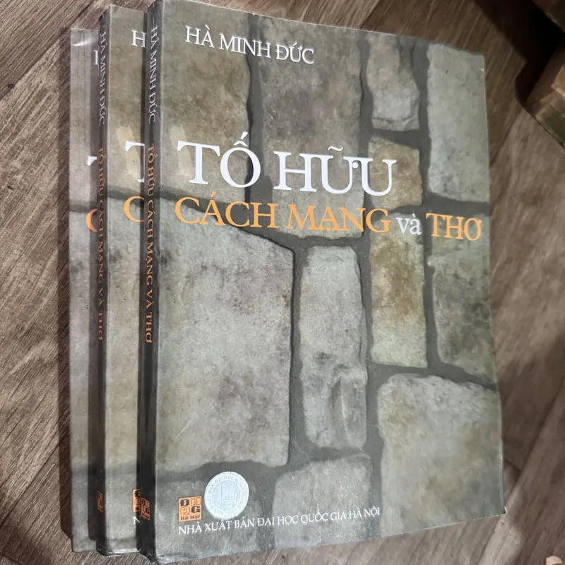 Tố hữu cách mạng và thơ 574927