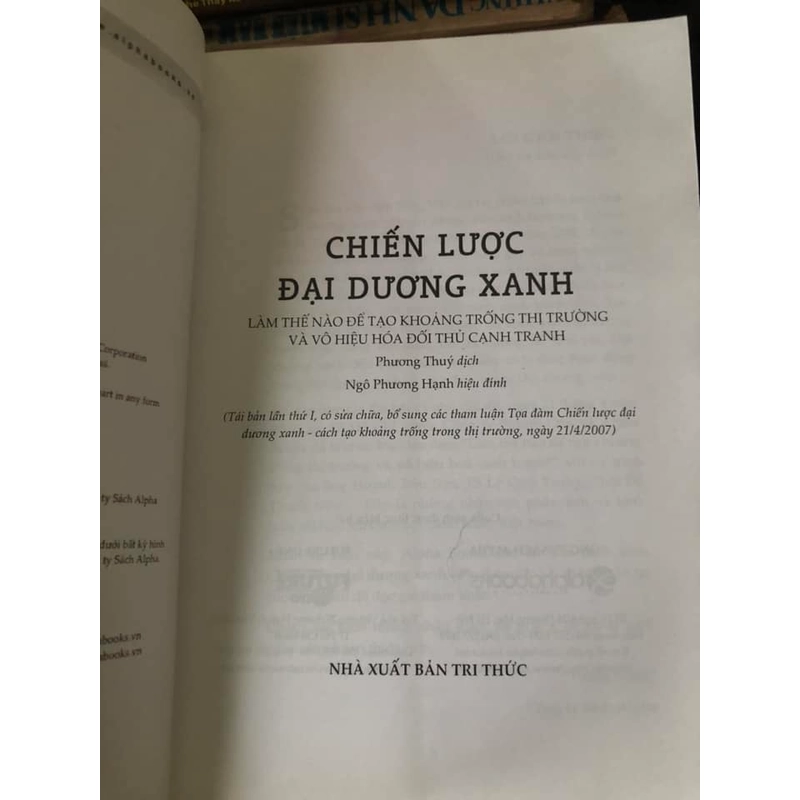 Sách Chiến lược đại dương xanh - W.Chan Kim, Renee Mauborgne 306408