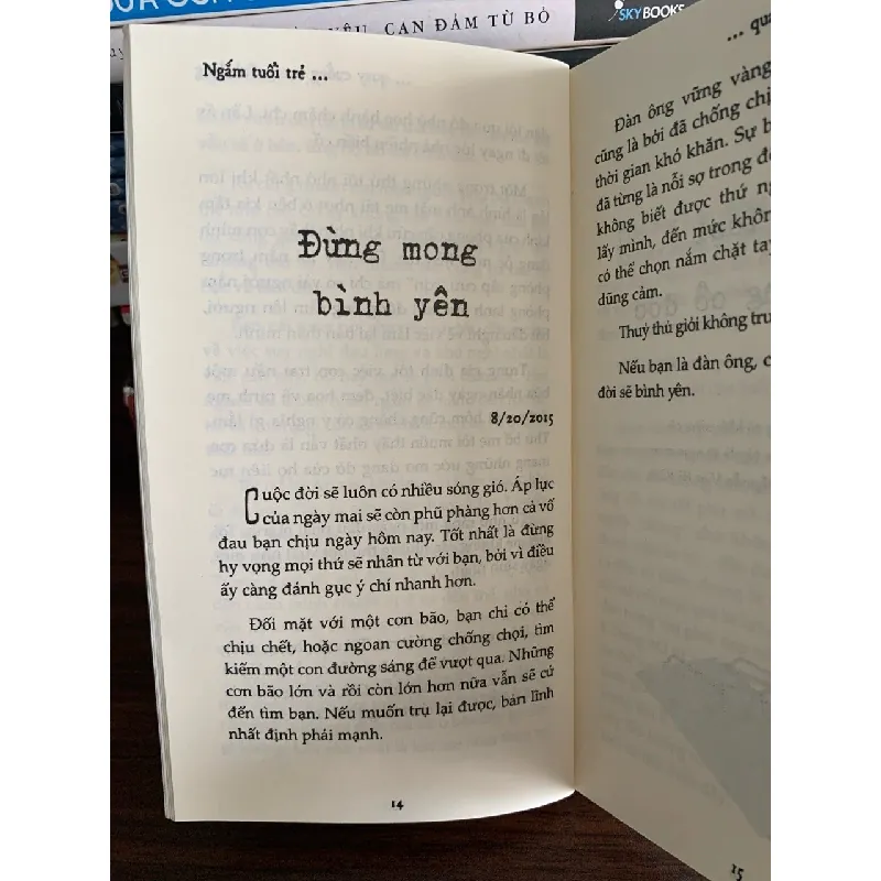 Ngắm tuổi trẻ quay cuồng trong tĩnh lặng – Lư MannUp 572272