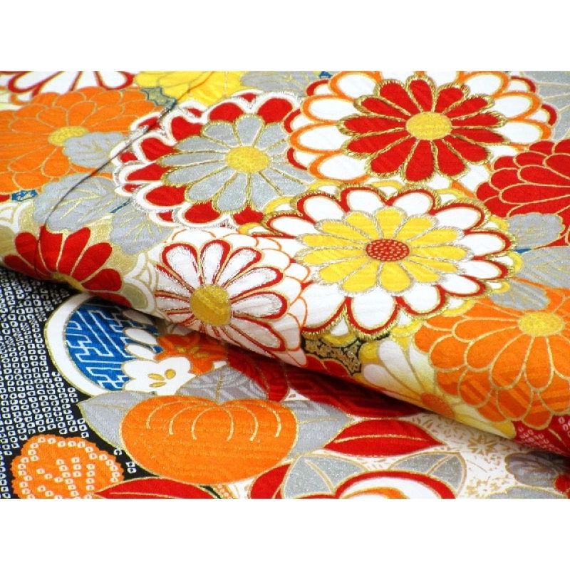 Kimono Furisode chế tác vàng Yuzen - Hàng hiệu Authentic 876545