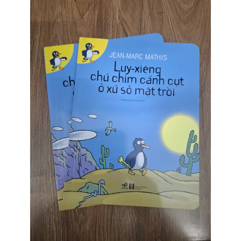 Luy-xiêng chú chim cánh cụt ở xứ sở mặt trời - Jean-Marc Mathis - Thiếu nhi 1004563