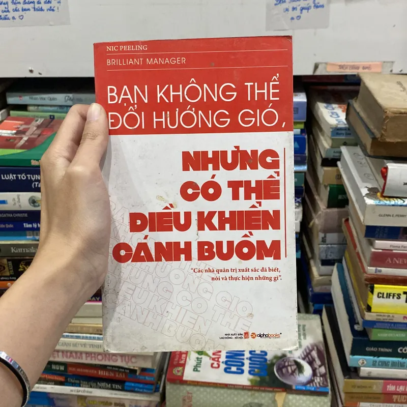 Bạn Không Thể Đổi Hướng Gió, Nhưng Có Thể Điều Khiển Cánh Buồm♟️ 783851