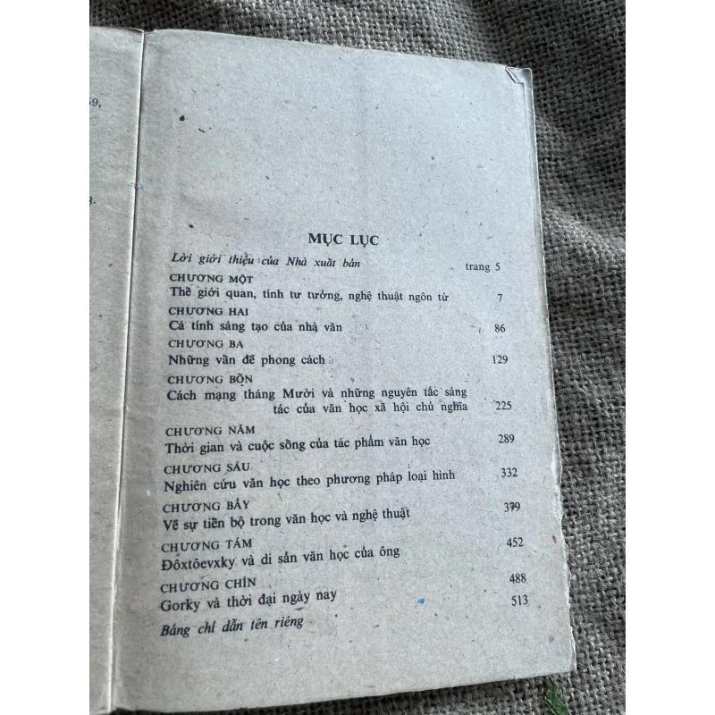 Cá tính  sáng tạo của nhà văn và sự phát triển văn học và sự phát triển KHRAPCHENKÔ 932946