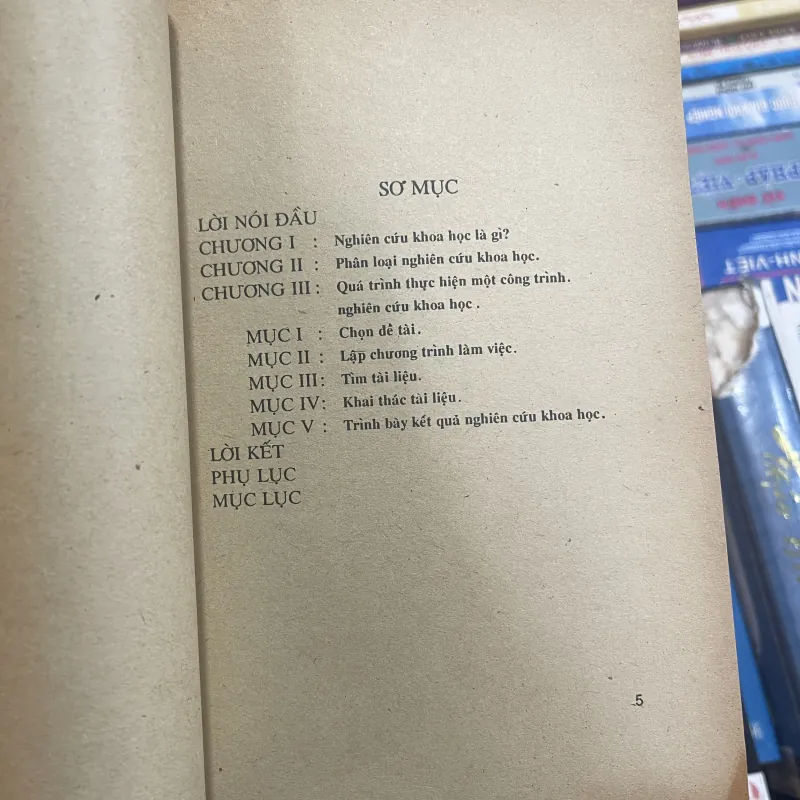 LÔGÍCH HỌC VÀ PHƯƠNG PHÁP NGHIÊN CỨU KHOA HỌC - LÊ TỬ THÀNH  974492