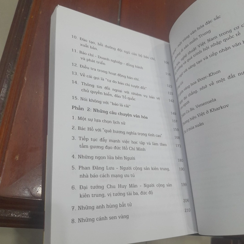 BÁO CHÍ dưới góc nhìn thực tiễn 517536
