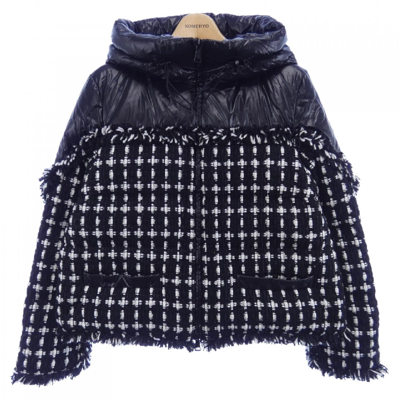 Áo khoác lông vũ MONCLER 640201